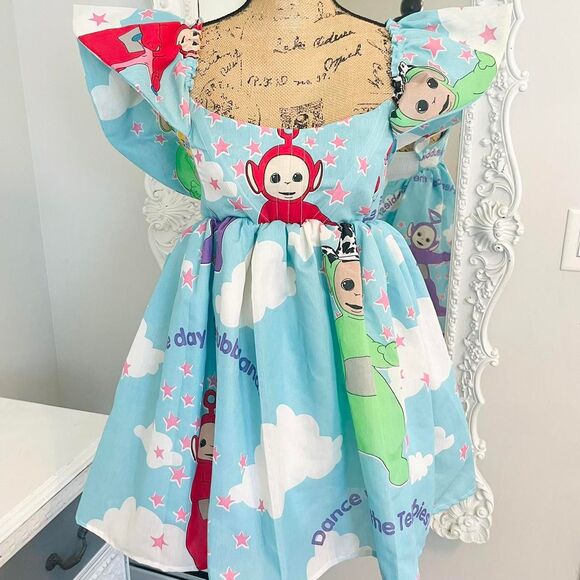 New York Couture *One of a Kind* Pastel Tele Tubbies Flutter Sleeve Dress - Picture 5 of 5